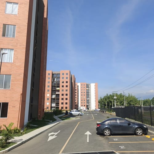 Apartamento de 2 alcobas en venta en Jamundí, 60 m² · foto 2 de 24