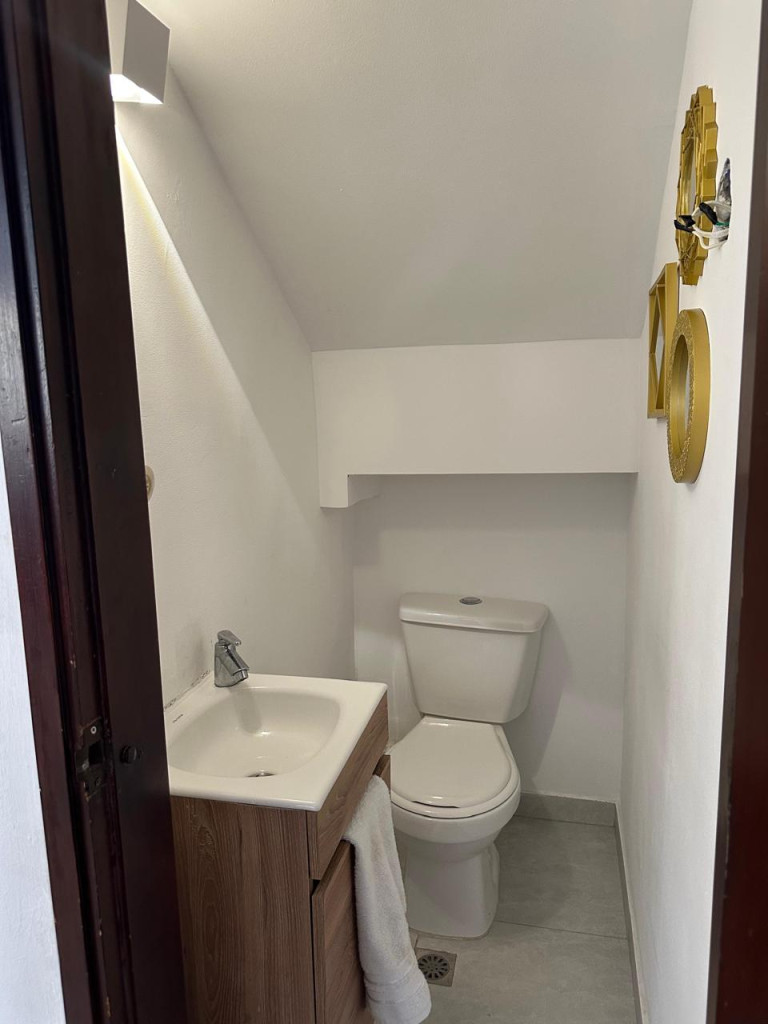 Casa en venta en Cr. Jardines De Tivoli, Barranquilla · foto 4 de 14