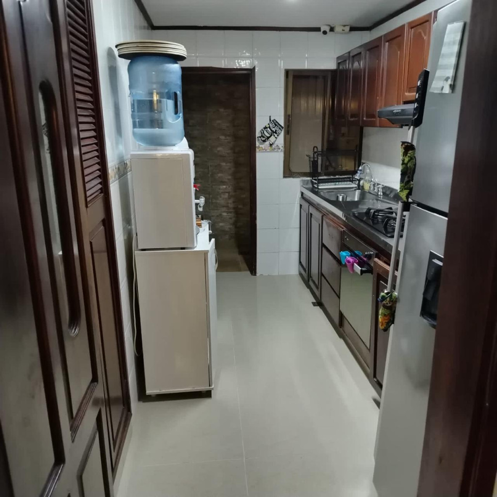 Casa en venta en Cr. Jardines De Tivoli, Barranquilla · foto 8 de 14