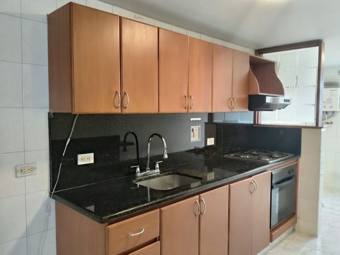 Apartamento de 3 alcobas en arriendo en Vía Las Palmas, Medellín, 100 m² · foto 5 de 20