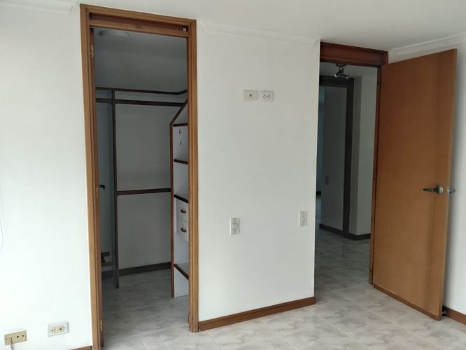 Apartamento de 3 alcobas en arriendo en Vía Las Palmas, Medellín, 100 m² · foto 11 de 20