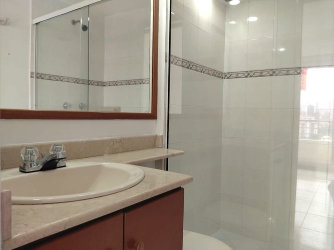 Apartamento de 3 alcobas en arriendo en Vía Las Palmas, Medellín, 100 m² · foto 18 de 20