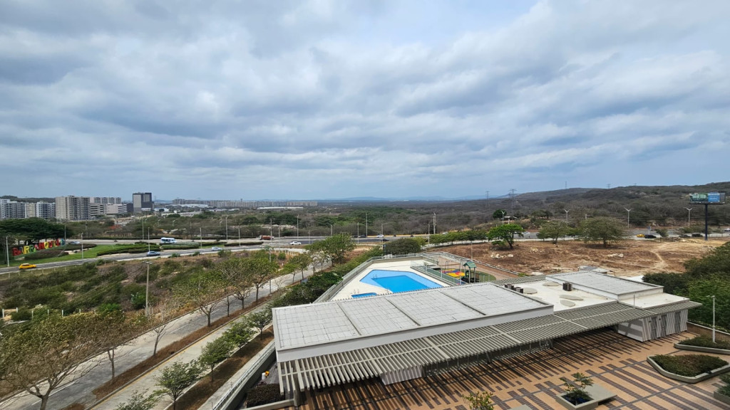 Apartamento en venta en Lagos Del Caujaral, Atlántico · foto 11 de 13