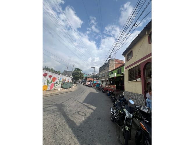 Casa de 4 alcobas en venta en Centro, Bucaramanga, 80 m² · foto 5 de 9