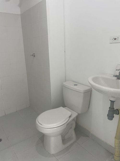 Apartamento de 3 alcobas en venta en Santa Anita, Cali, 46 m² · foto 13 de 23