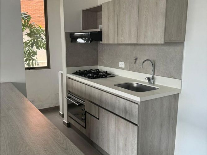 Apartamento en venta en Ditaires, Itagüí · foto 2 de 9