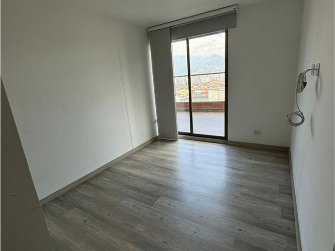 Apartamento en venta en Ditaires, Itagüí · foto 6 de 9