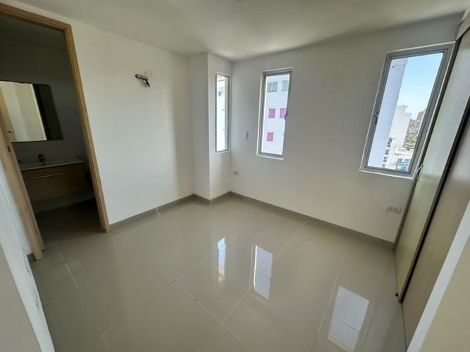 Apartamento de 2 alcobas en venta en El Porvenir, Barranquilla, 74 m² · foto 11 de 24