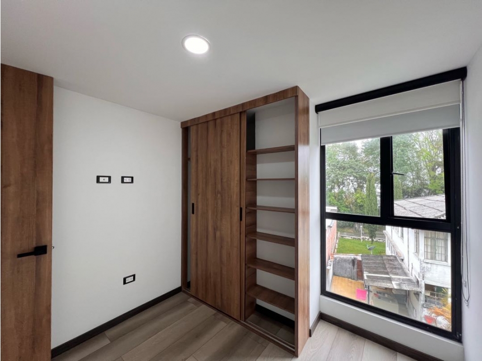 Apartamento en venta en La Francia, Manizales · foto 12 de 24