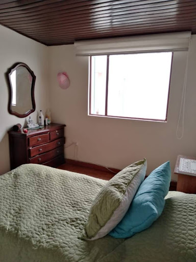 Casa en venta en Alamos, Bogotá · foto 10 de 24