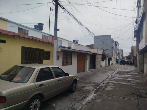 Casa en venta en Alamos, Bogotá · foto 12 de 24