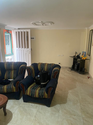 Casa en venta en Fontibon, Bogotá · foto 4 de 24