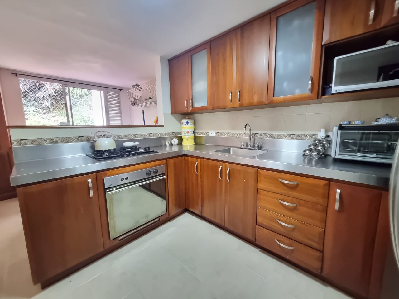 Casa en venta en El Poblado, Medellín 2