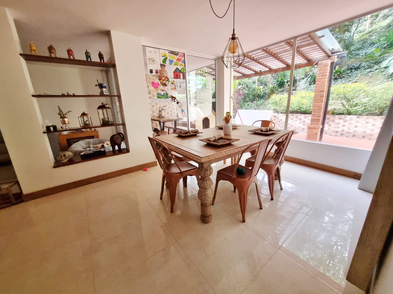 Casa en venta en El Poblado, Medellín 4