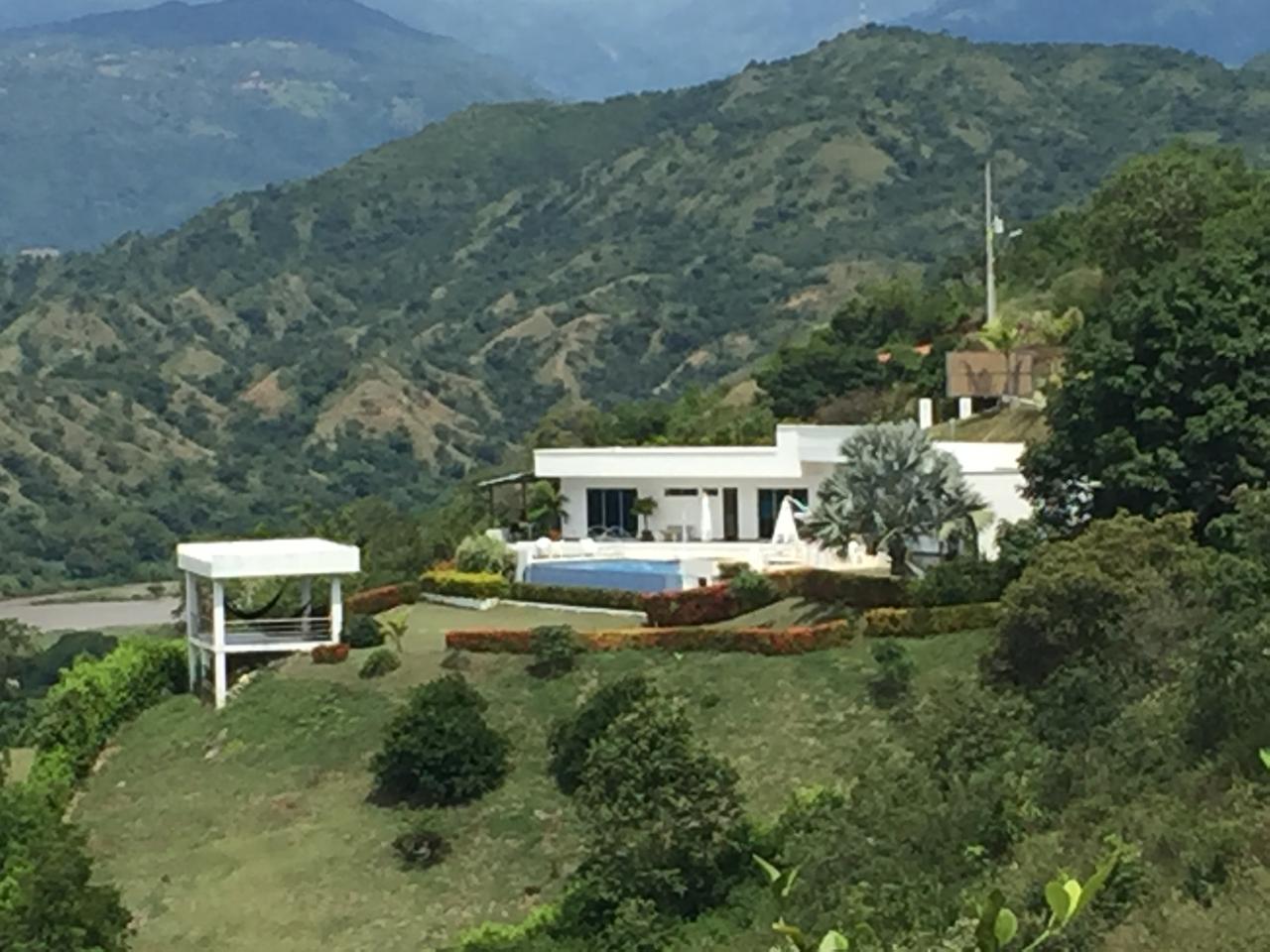 Land in El espinal (3336 m²) for Sale - 3