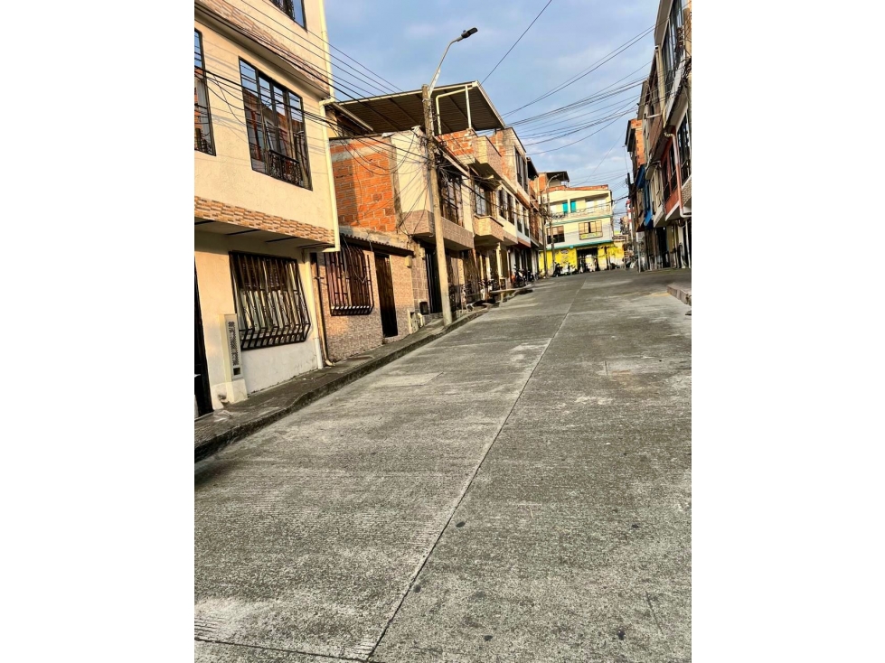 Casa en venta en Samaria I Etapa, Pereira · foto 7 de 11