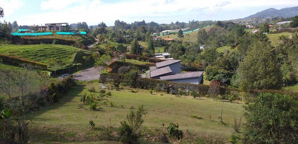 Lote en venta en Pantanillo, El Retiro, 4287 m² · foto 4 de 4