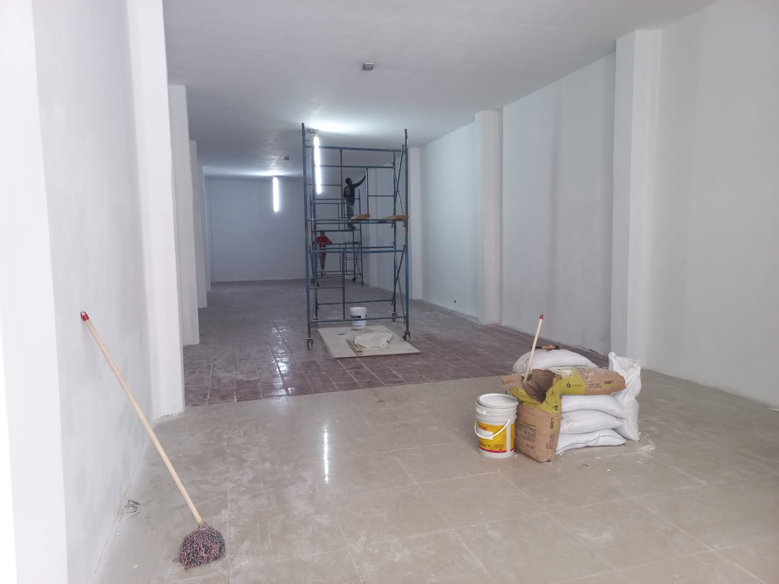 Warehouse for sale in Barrio Triste, Medellín 4