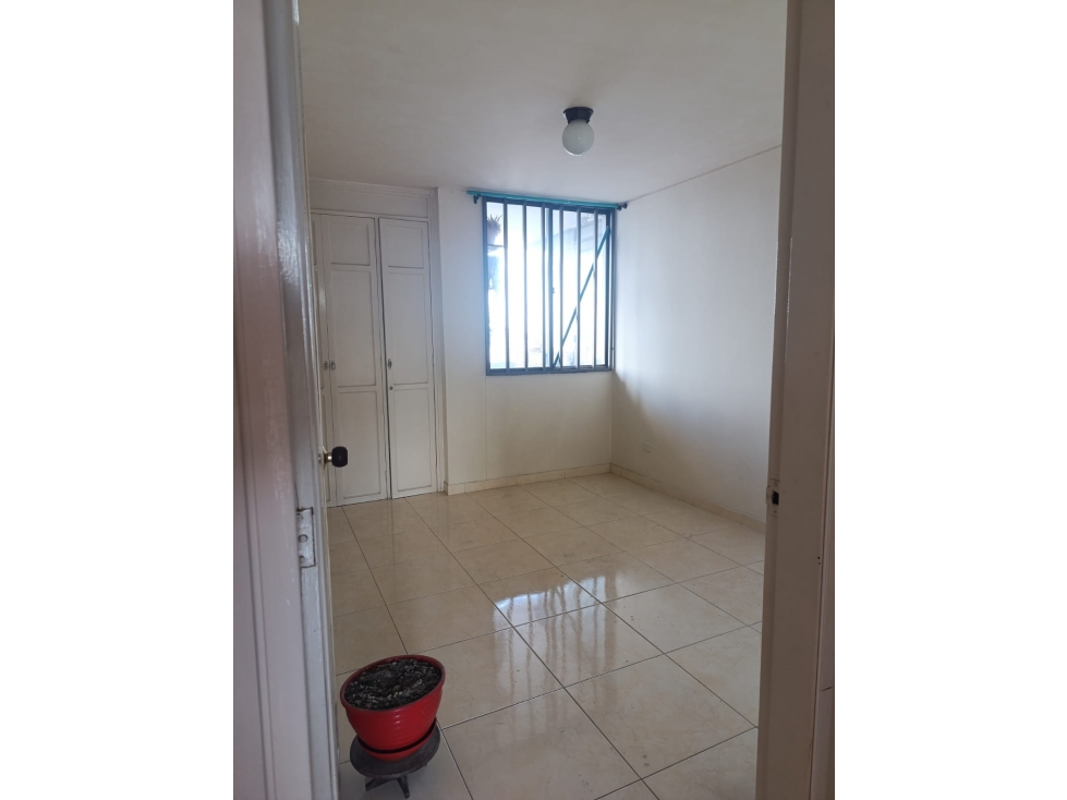 Apartamento en venta en Sector Plaza De Bolivar, Pereira · foto 2 de 15