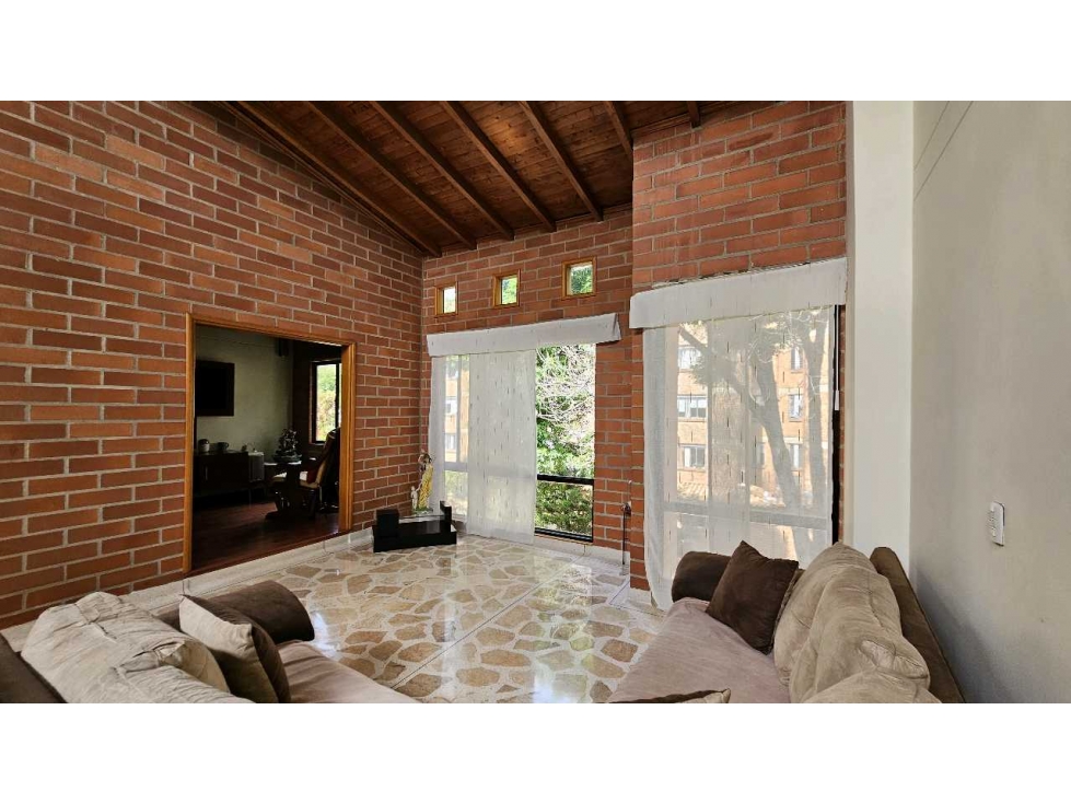 Apartamento en venta en Belén Miravalle, Medellín 3