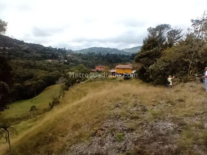 Finca en venta en Santa Elena, Medellín, 7382 m² · foto 13 de 16