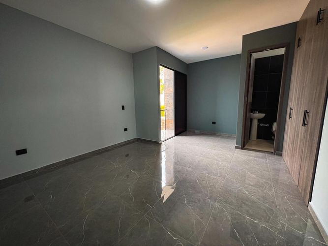Casa de 8 alcobas en venta en Ruitoque, Floridablanca, 740 m² · foto 14 de 18