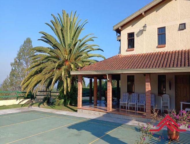 Casa de 3 alcobas en venta en San Jose, Guarne, 240 m² · foto 14 de 15