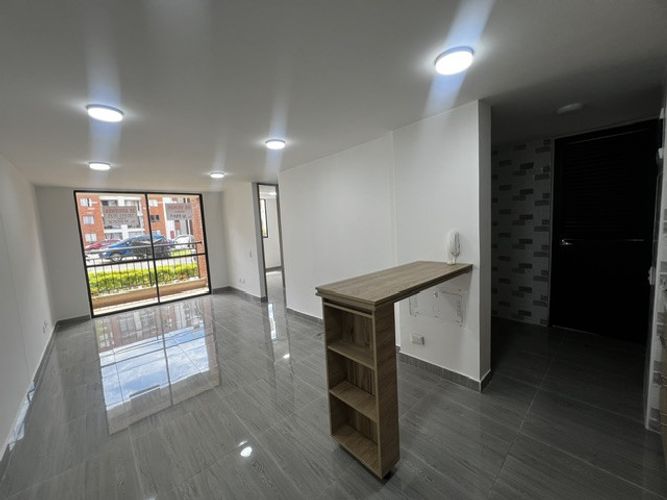 Apartamento de 3 alcobas en venta en Parque Natura, Jamundí, 60 m² · foto 2 de 24