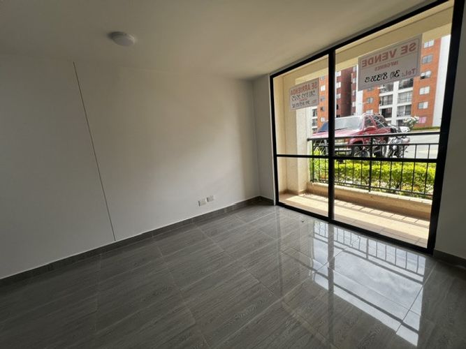 Apartamento de 3 alcobas en venta en Parque Natura, Jamundí, 60 m² · foto 4 de 24