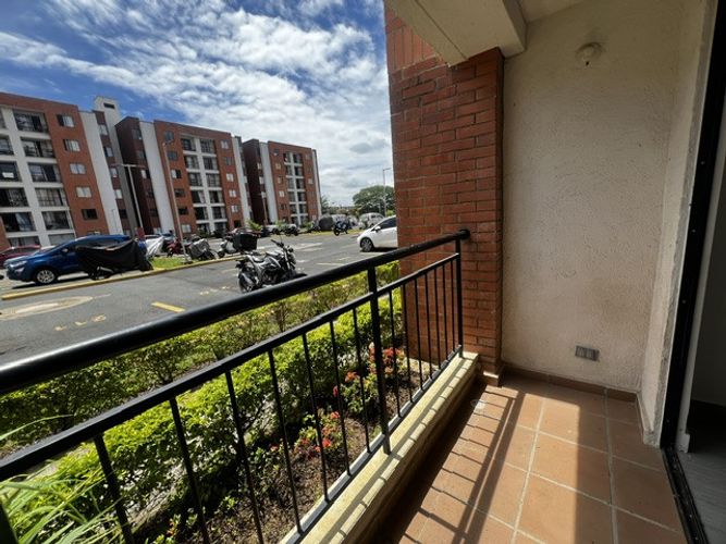 Apartamento de 3 alcobas en venta en Parque Natura, Jamundí, 60 m² · foto 6 de 24