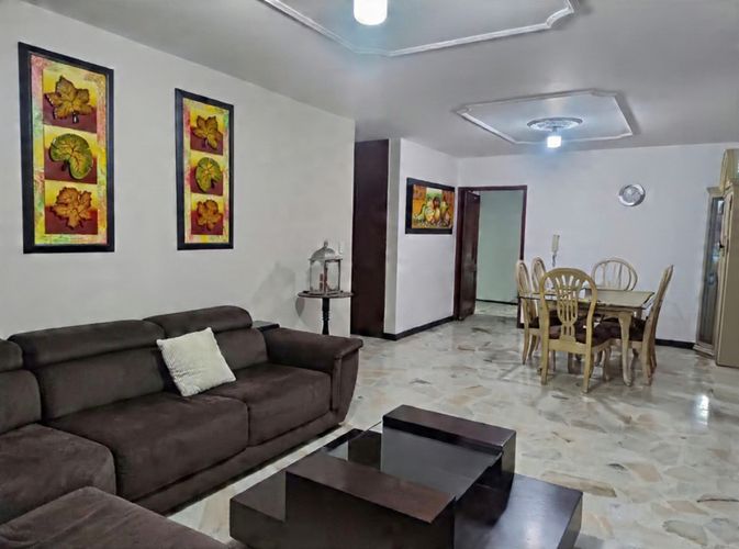 Apartamento de 3 alcobas en venta en Las Vegas De Comfandi, Cali, 145 m² · foto 2 de 24