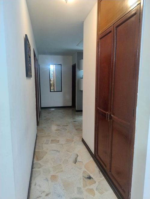 Apartamento de 3 alcobas en venta en Las Vegas De Comfandi, Cali, 145 m² · foto 8 de 24