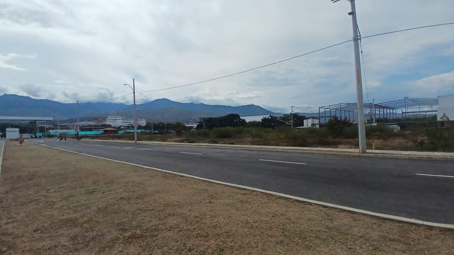 Lote en venta en Palmaseca, Yumbo, 3370 m² · foto 17 de 18