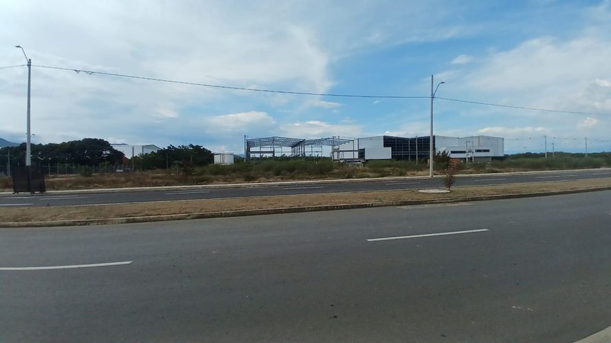 Lote en venta en Palmaseca, Yumbo, 5000 m² · foto 12 de 18