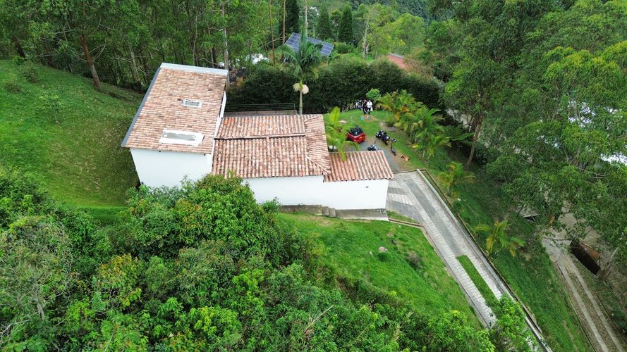 Casa de 3 alcobas en venta en Pueblo Viejo, La Estrella, 1918 m² · foto 4 de 13