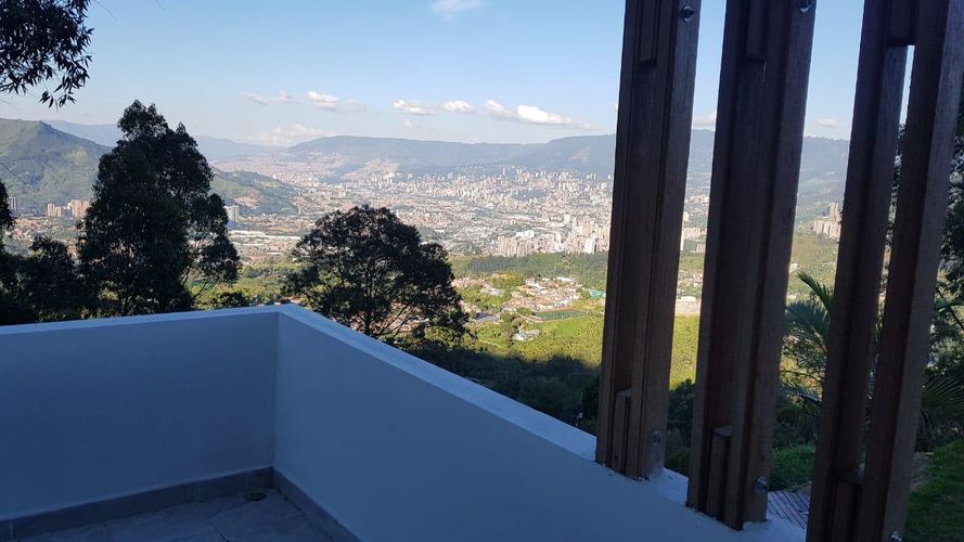 Casa de 3 alcobas en venta en Pueblo Viejo, La Estrella, 1918 m² · foto 8 de 13