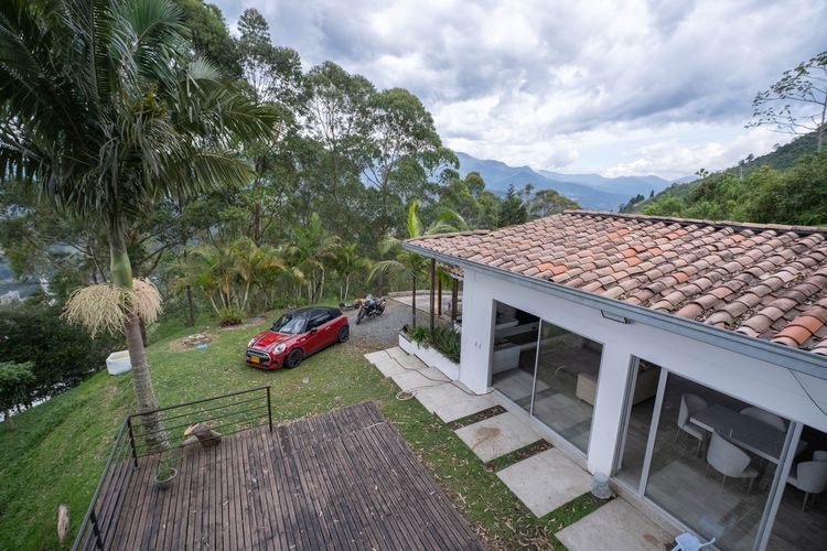 Casa de 3 alcobas en venta en Pueblo Viejo, La Estrella, 1918 m² · foto 10 de 13