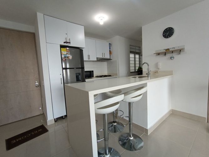 Apartamento de 3 alcobas en arriendo en Ricaurte, Ricaurte, 67 m² · foto 2 de 24