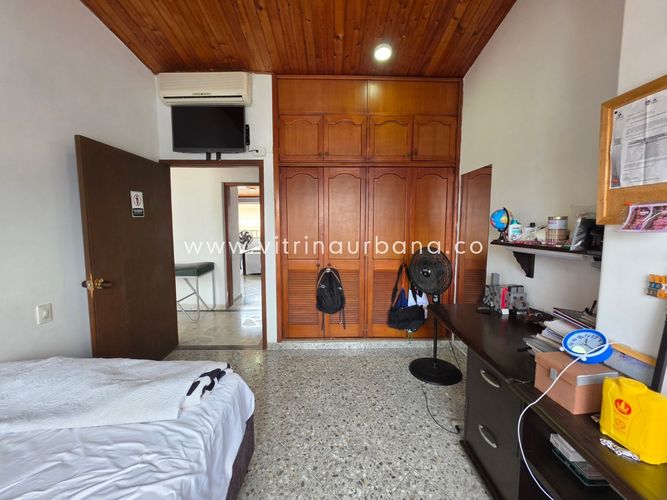 Apartamento de 5 alcobas en venta en Sotomayor, Bucaramanga, 229 m² · foto 15 de 24