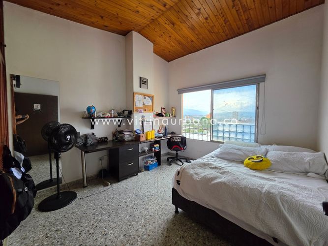 Apartamento de 5 alcobas en venta en Sotomayor, Bucaramanga, 229 m² · foto 13 de 24