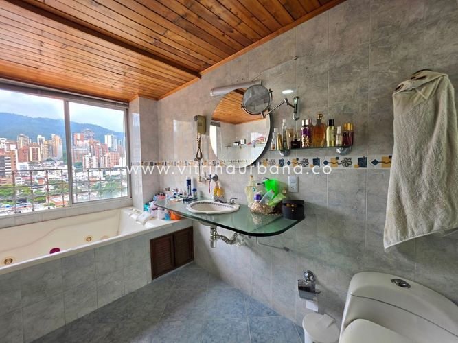Apartamento de 5 alcobas en venta en Sotomayor, Bucaramanga, 229 m² · foto 21 de 24