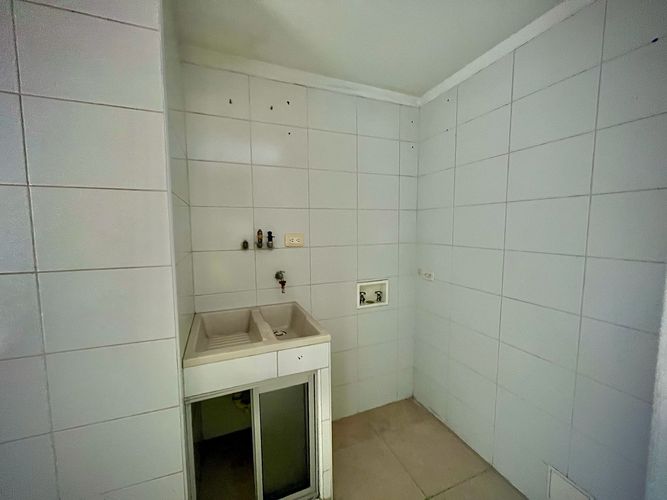 Apartamento de 3 alcobas en venta en Piedra Pintada, Ibagué, 101 m² · foto 15 de 24