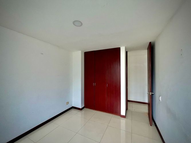 Apartamento de 3 alcobas en venta en Piedra Pintada, Ibagué, 101 m² · foto 17 de 24