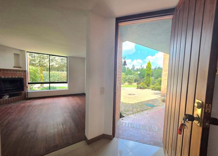Casa en venta en Rio Frio, Chía · foto 3 de 24