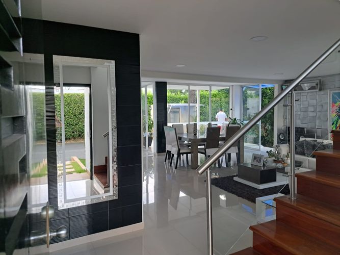Casa de 6 alcobas en venta en La Morada, Jamundí, 850 m² · foto 3 de 24