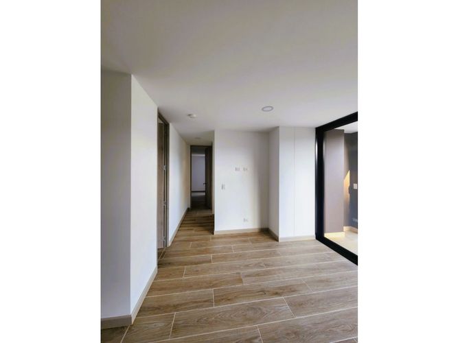 Apartamento de 2 alcobas en venta en Santa Elena, El Retiro, 84 m² · foto 8 de 19