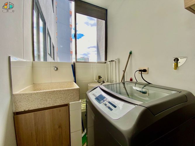 Apartamento de 3 alcobas en arriendo en Los Balsos, Medellín, 90 m² · foto 17 de 24