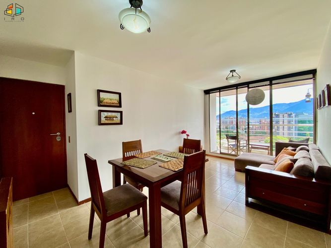 Apartamento de 3 alcobas en arriendo en Los Balsos, Medellín, 90 m² · foto 3 de 24