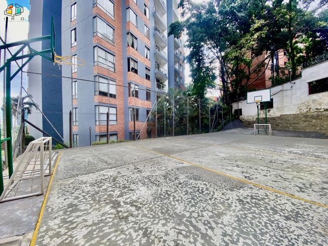 Apartamento de 3 alcobas en arriendo en Los Balsos, Medellín, 90 m² · foto 7 de 24