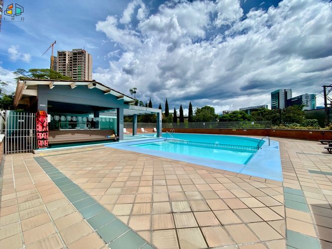Apartamento de 3 alcobas en arriendo en Los Balsos, Medellín, 90 m² · foto 22 de 24